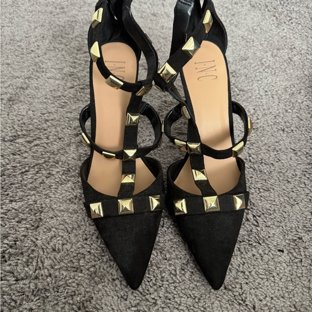 Brand new 
INC International Concepts Black and Gold Strappy Heels